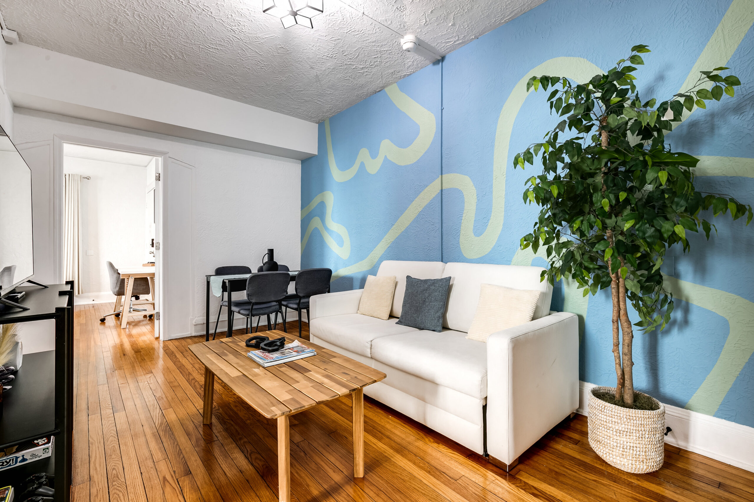 Comfy Little Havana Apt | Centrally located